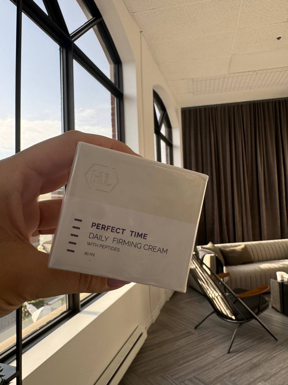 HOLY LAND  Perfect Time Daily Firming Cream